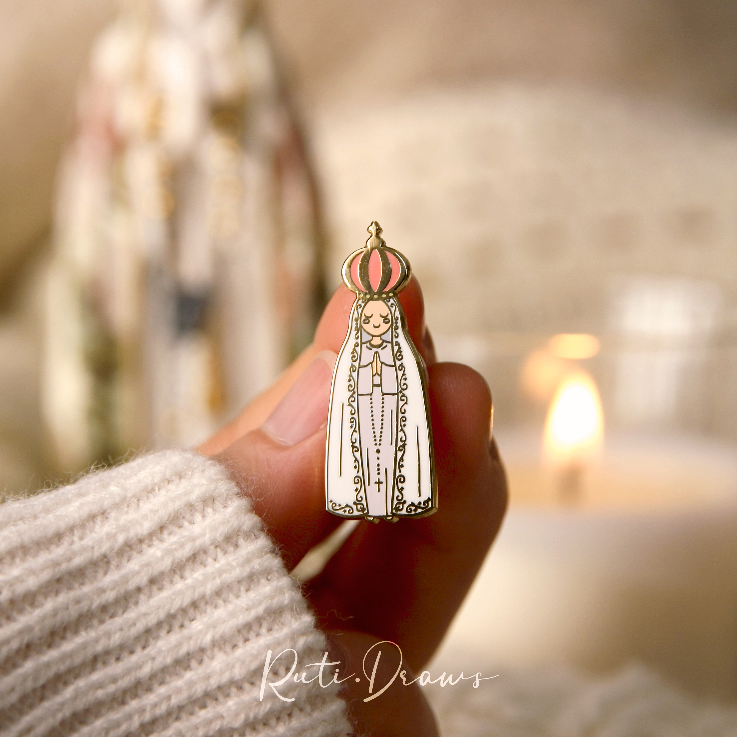 Back of the Our Lady of Fatima pin